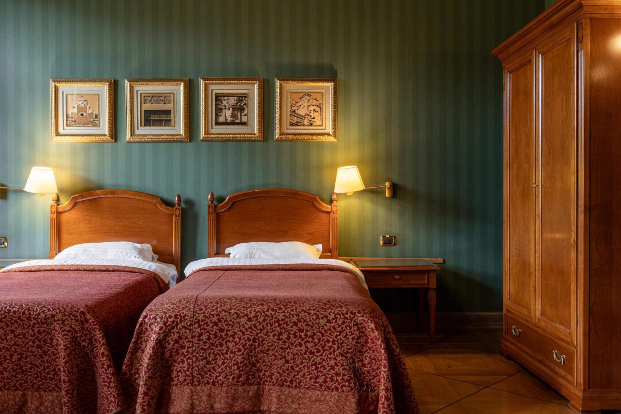 Viesnīca The Benjamin House 4*