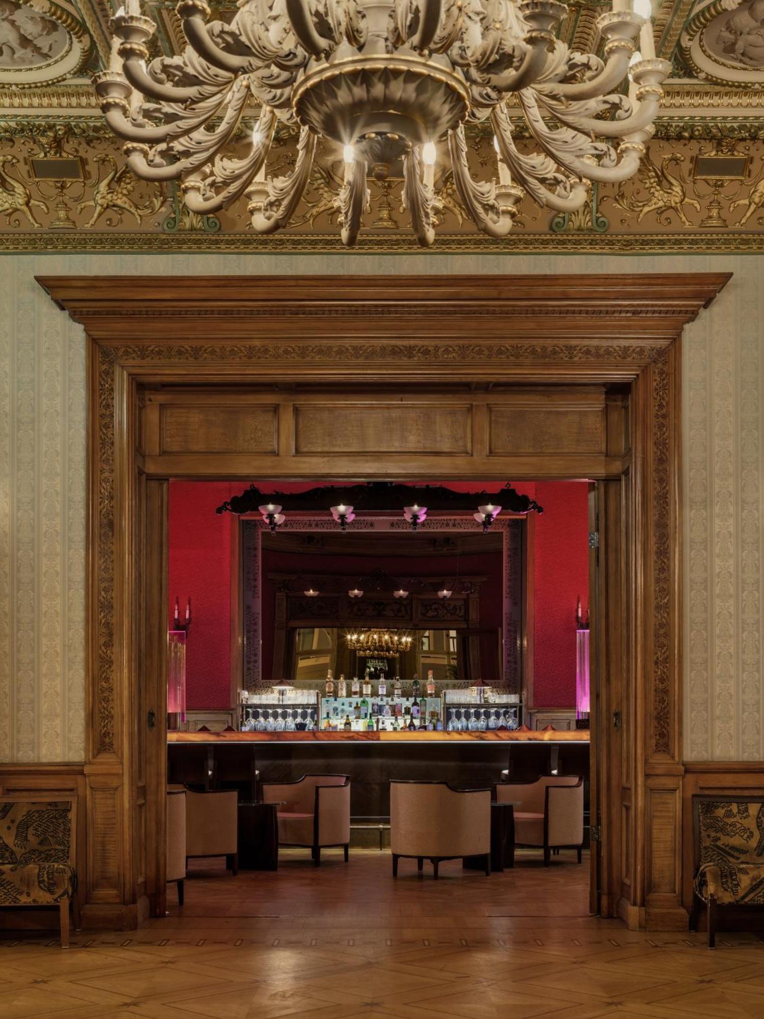 The Benjamin House Hotel